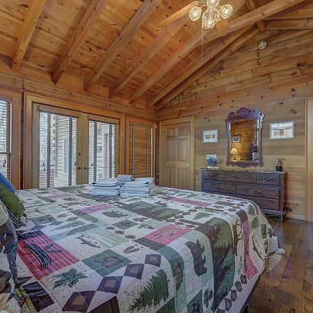 Blue Ridge Bliss- Spacious Cabin, Pets, Hot Tub! المظهر الخارجي الصورة