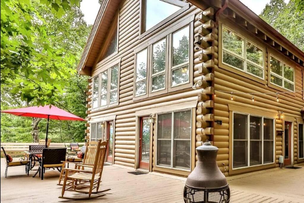 Blue Ridge Bliss- Spacious Cabin, Pets, Hot Tub! المظهر الخارجي الصورة