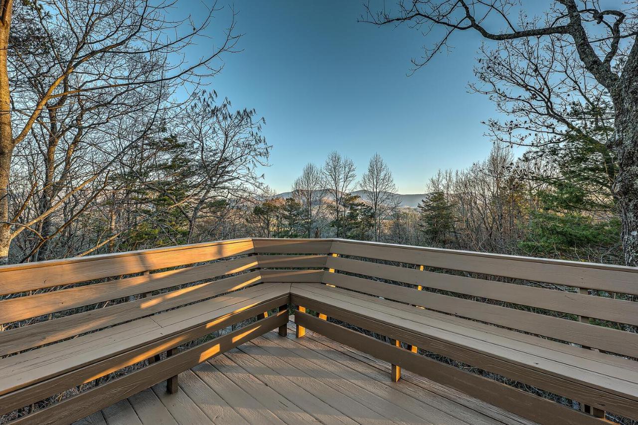 Blue Ridge Bliss- Spacious Cabin, Pets, Hot Tub! المظهر الخارجي الصورة