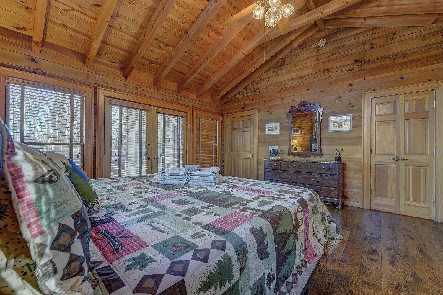 Blue Ridge Bliss- Spacious Cabin, Pets, Hot Tub! المظهر الخارجي الصورة